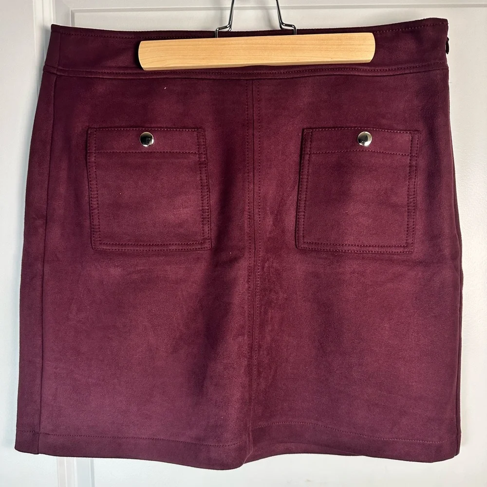 LOFT Rich Burgundy Mini Skirt - Picture 4 of 8